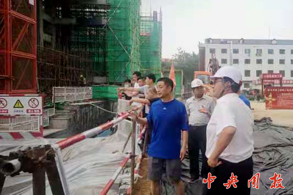 强降雨来袭，他们彻夜未眠